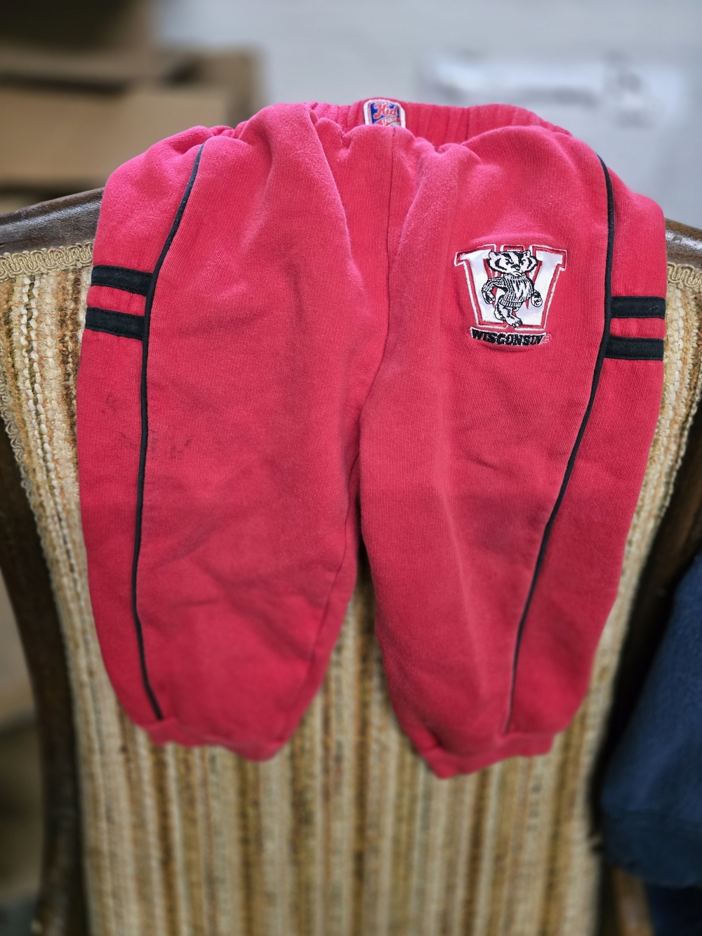 VTG 90s Kid Sports Wisconsin Badgers Toddler Joggers 24M